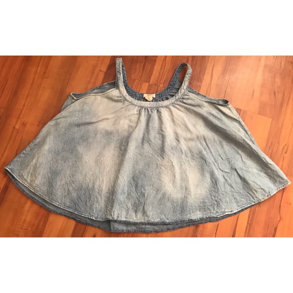 h&m limited edition size 10 light denim flowy top - Picture 4 of 8